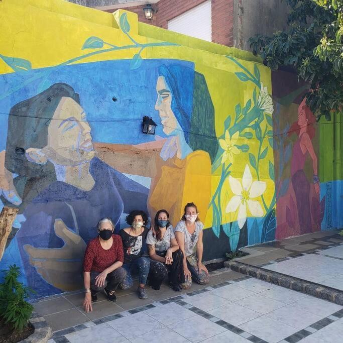 La Casa De Los Murales Avellaneda  Exterior photo
